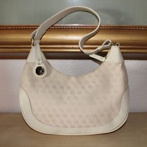 Dooney & Bourke Purse